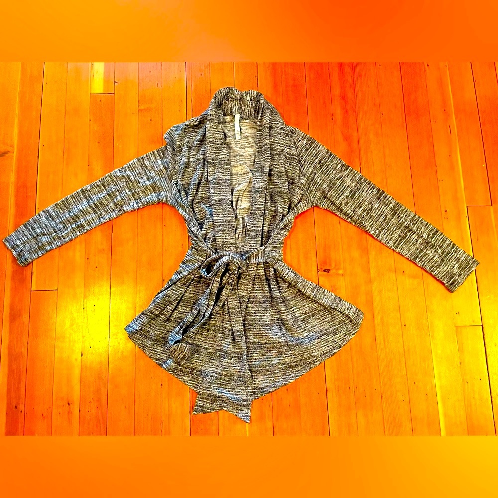 Bella Lightweight Grey Belted Cardigan. Size S